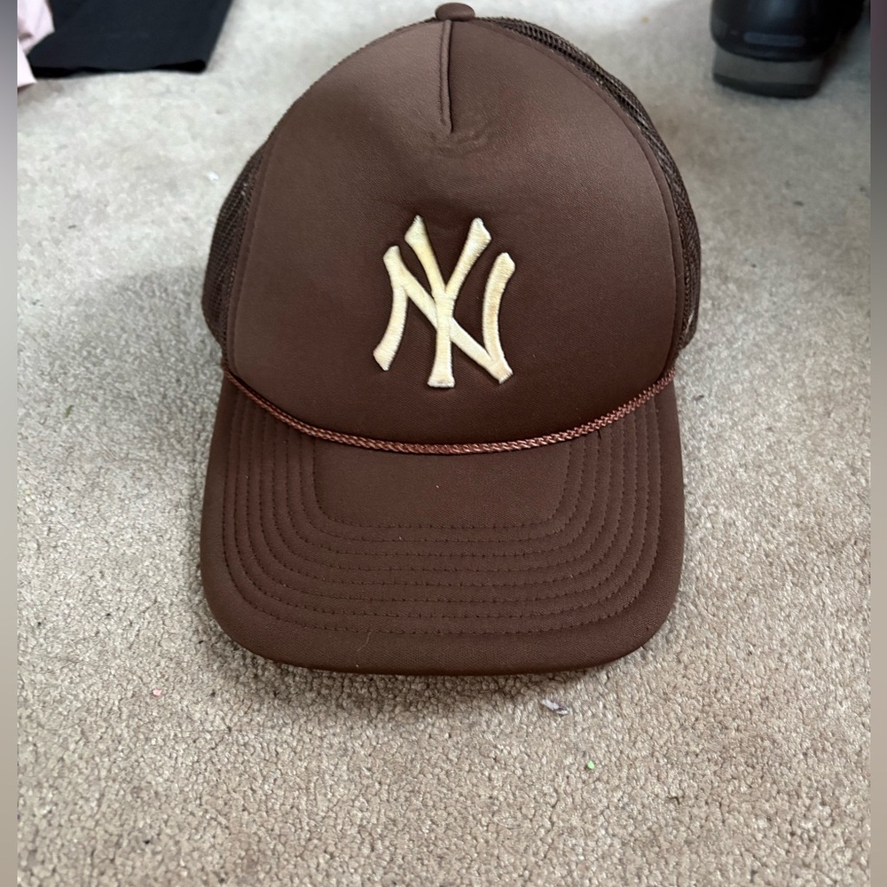 47 Yankees Brown Cap with Black Interior